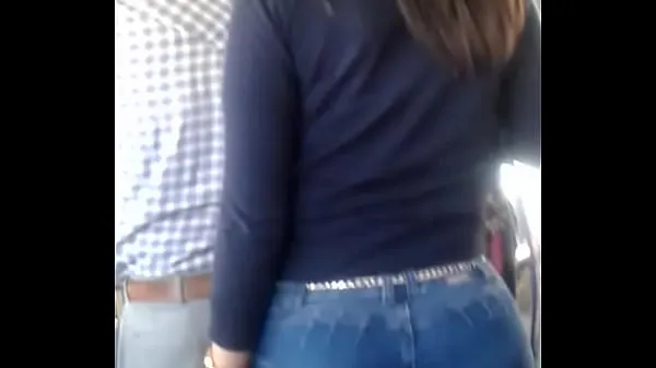 Mostrar rich buttocks on the bus mis clips