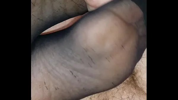 homemade footjob teaser with black nylons私のクリップを表示