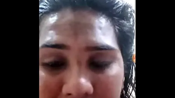 Εμφάνιση Kerala girl showing boobs for money ( keerthana Rajesh των κλιπ μου