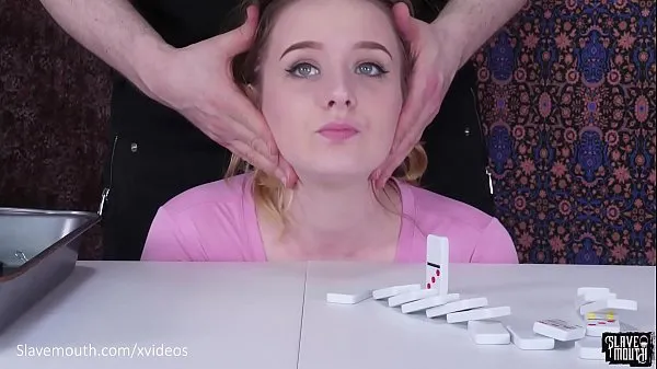 Hiển thị Submissive Jessica Kay gets facefucking and faceslapping and eats ass in a sick game of dominoes Clip của tôi