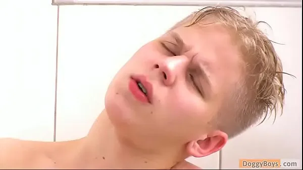 Vis Shower Wanking With Sexy Twink Boy Bert mine klip