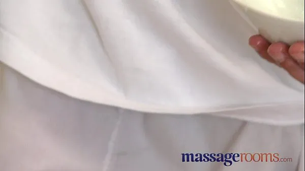Massage Rooms Mature woman with hairy pussy given orgasmمیرے کلپس دکھائیں