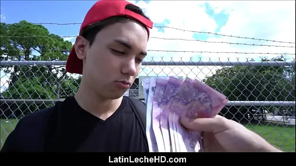 Jung amateur jungfrau latino twink sex mit filmemacher für bargeld povmeine Clips anzeigen