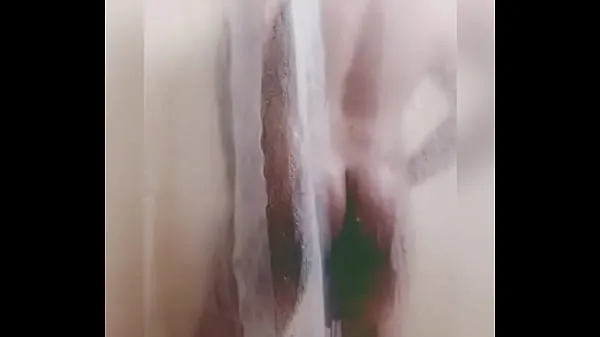 Tampilkan Shay Silvers phat juicy ass in the shower Klip saya