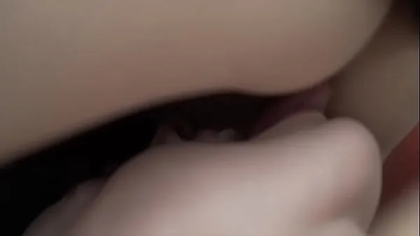 展示我的剪辑Girlfriend licking hairy pussy