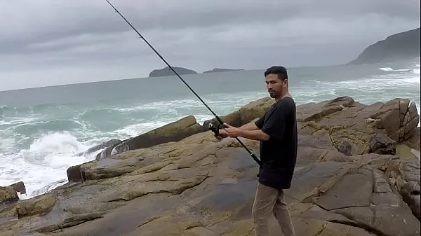 Afficher JE L'AI OBTENU PAR LE PÊCHEUR PRO - LE SUD - JHENNICRIS DJmes clips