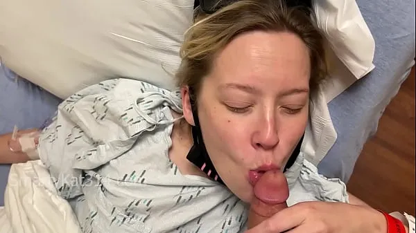 Die RISIKOSTE ÖFFENTLICHE BLOWJOB-SZENE, die jemals IN EINEM KRANKENHAUS-PRÄ-OP-RAUM gedreht wurde WTF DIE KRANKENSCHWESTER HÖRT UNS! ft. Dreamz mitmeine Clips anzeigen