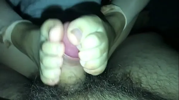 Chinese footjob cum on feetمیرے کلپس دکھائیں