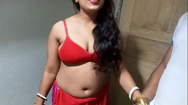 Tunjukkan बाथरूम से नहाकर निकली पत्नी को बेडरूम में जबरदस्ती पेला - XXX Porn हिंदी आवाज म Klip saya