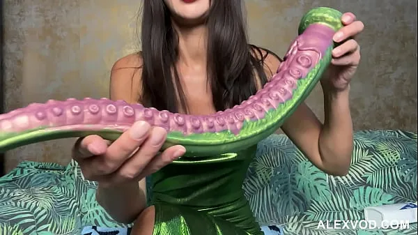 Show Hotkinkyjo in sexy green dress fuck her ass with long dildo from sinnovator, anal fisting & prolapse my Clips