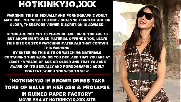 عرض Hotkinkyjo in brown dress take tons of balls in her ass & prolapse in ruined paper factory مقاطعي