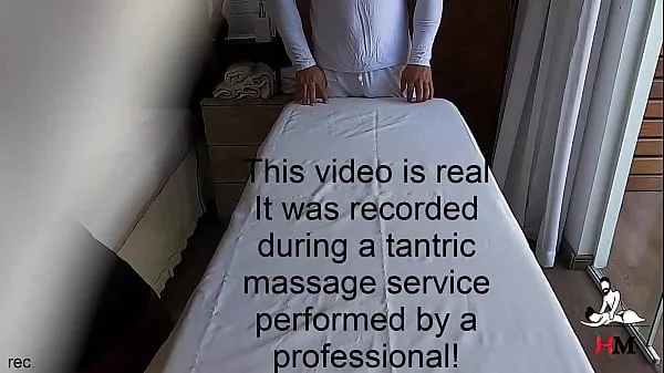 Tampilkan Hidden camera married woman having orgasms during treatment with naughty therapist - Tantric massage - VIDEO REAL Klip saya