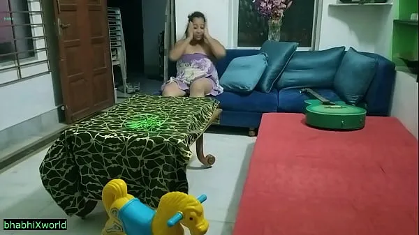 แสดง My Hotwife fucking with AC Mecanique! Desi Hotwife Sex คลิปของฉัน