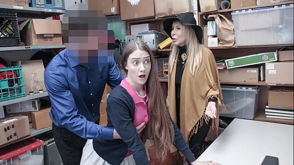 Zobraziť Teen and Her Granny Fucked by Perv Mall Officer for Stealing from Mall Premises - Fuckthief moje klipy