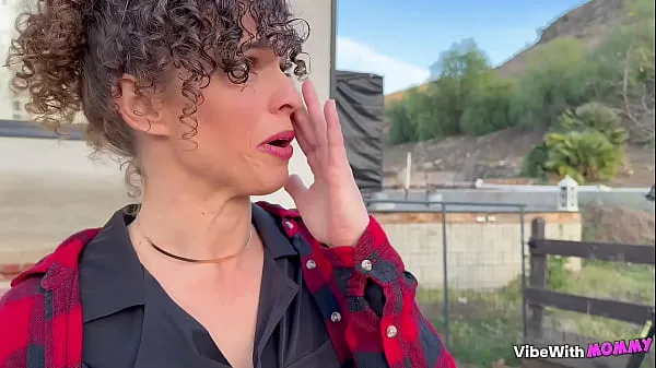 Crying Jewish Ranch Wife Takes Neighbor Boy's Virginity Saját klipek megjelenítése